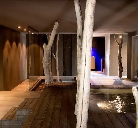 מלון Del Mare 4*