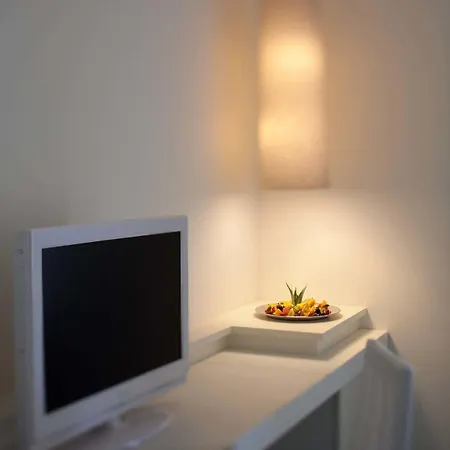 فندق Del Mare 4*