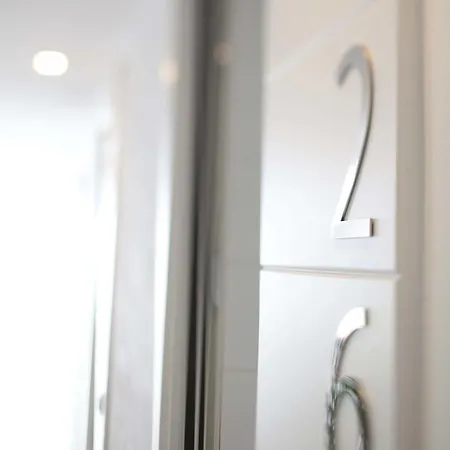 Del Mare מלון 4*