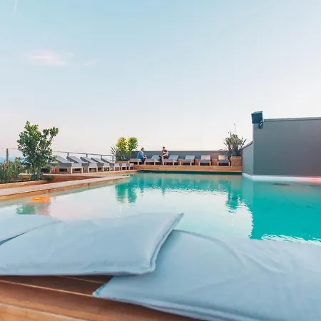 Del Mare 4*